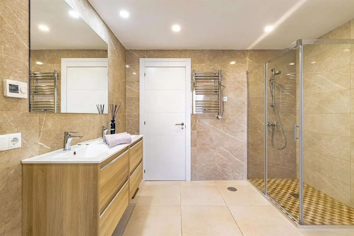 Luxury Villa With Tennis & Pool Malaga 0*,