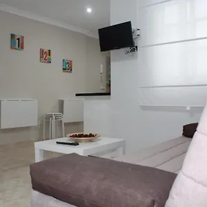 And New Very Close To The Center 2ºa Apartament